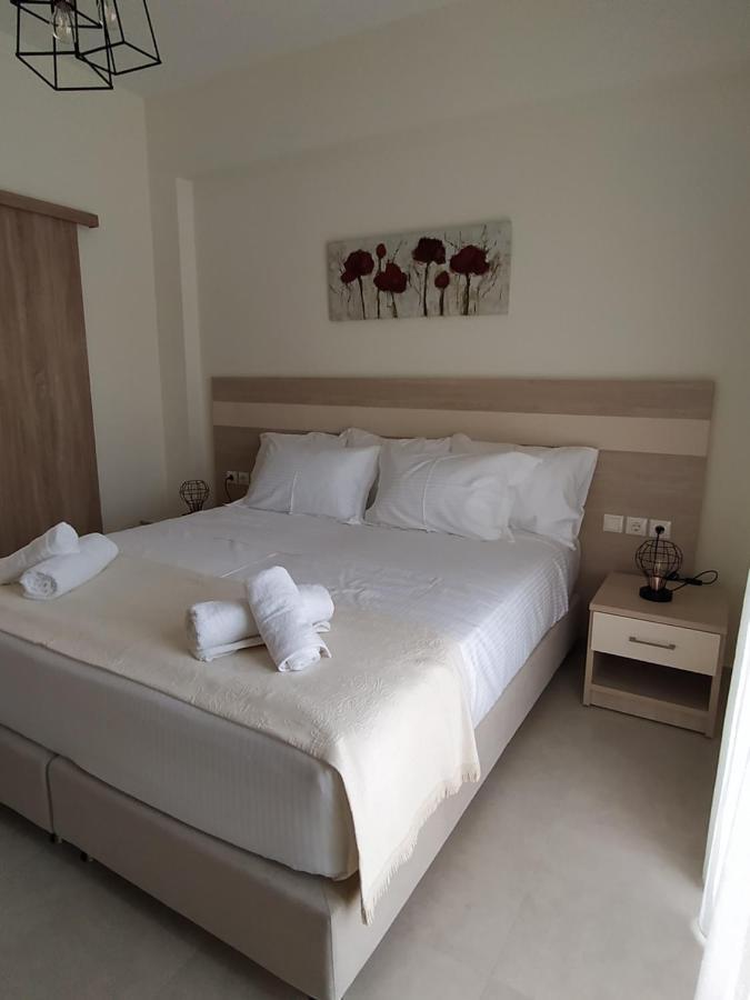 Chrysanthe'S Apartments No2 Poros Town المظهر الخارجي الصورة
