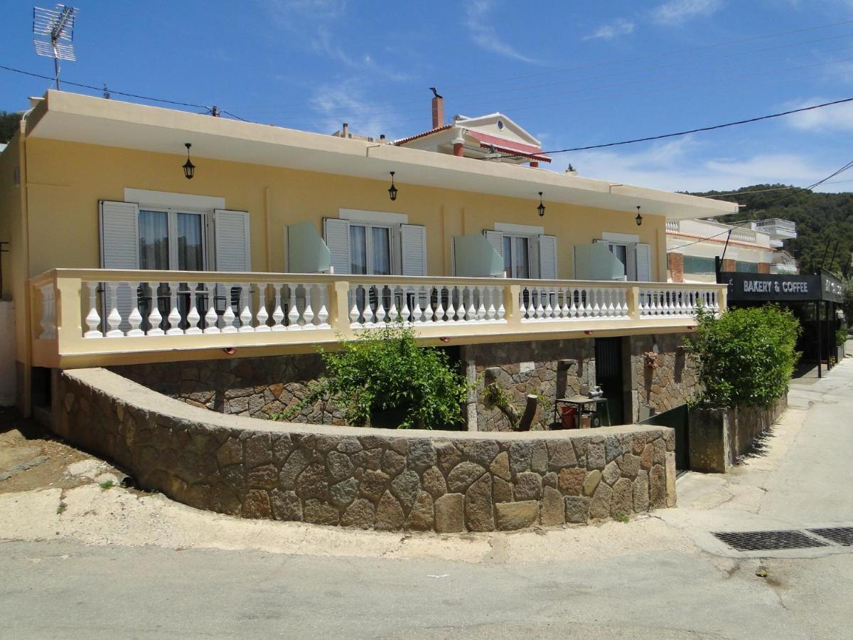 Chrysanthe'S Apartments No2 Poros Town المظهر الخارجي الصورة